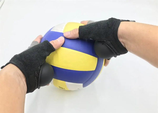 عکس دستکش والیبال
