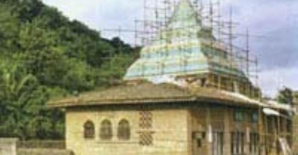 عکس ضریح چوبی