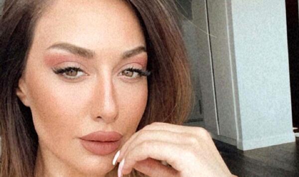 عکس بی آرایش صدف طاهریان