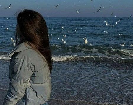 عکس دخترونه لب دریا