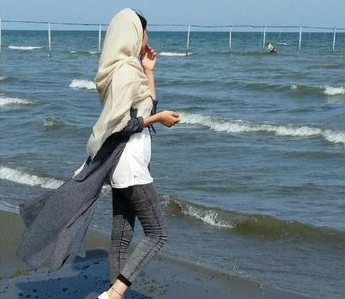 عکس دخترونه لب دریا