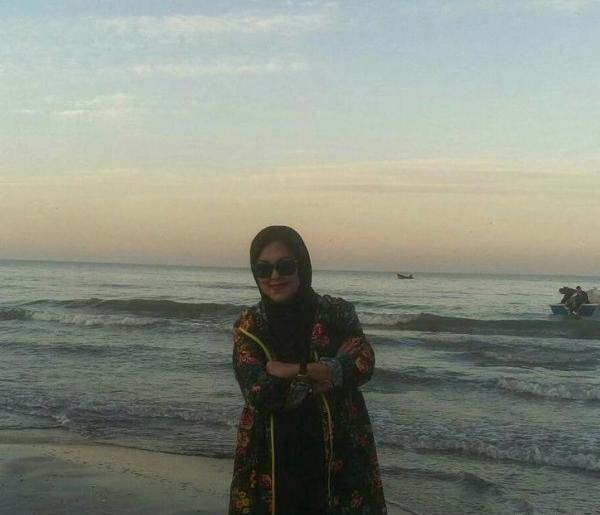 عکس دخترونه لب دریا