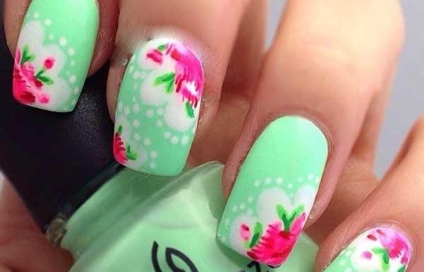 عکس طراحی ناخن گل