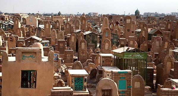 عکس هوایی قبرستان وادی السلام