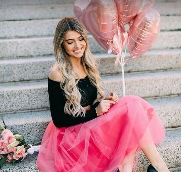 ژست عکس تولد به انگلیسی