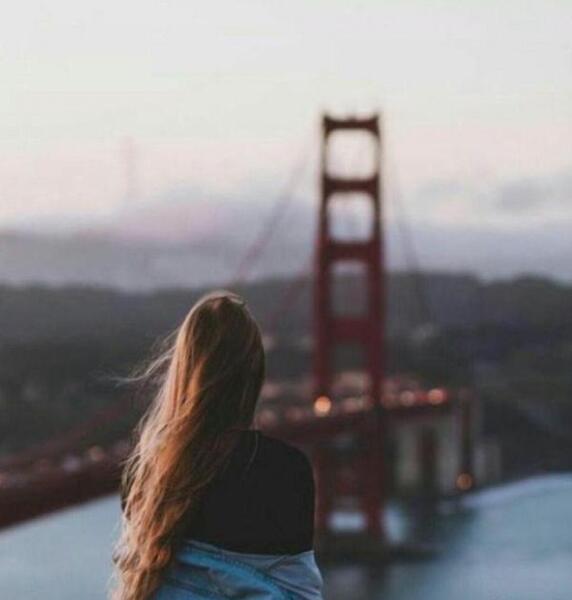 عکس پروفایل دختر غمگین از پشت