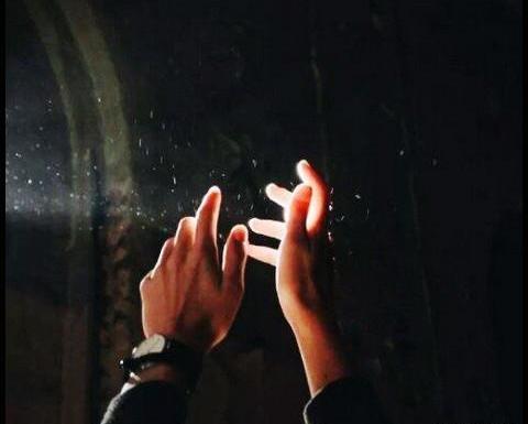 عکس دست سرم زده دختر بندری