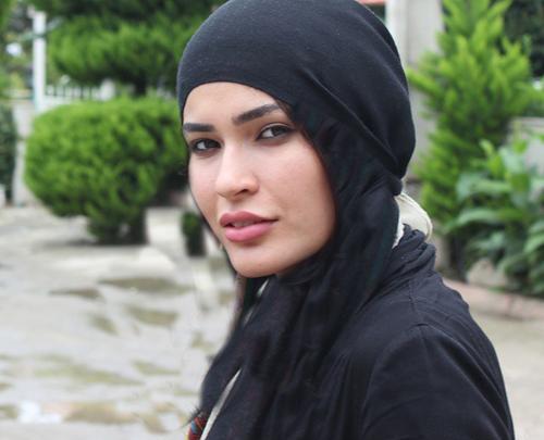 عکس دنیا در فیلم گذر از رنج ها