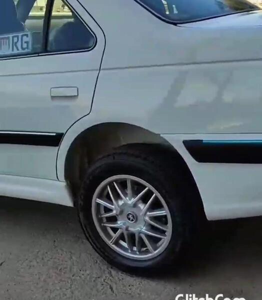 عکس پژو پارس خراب