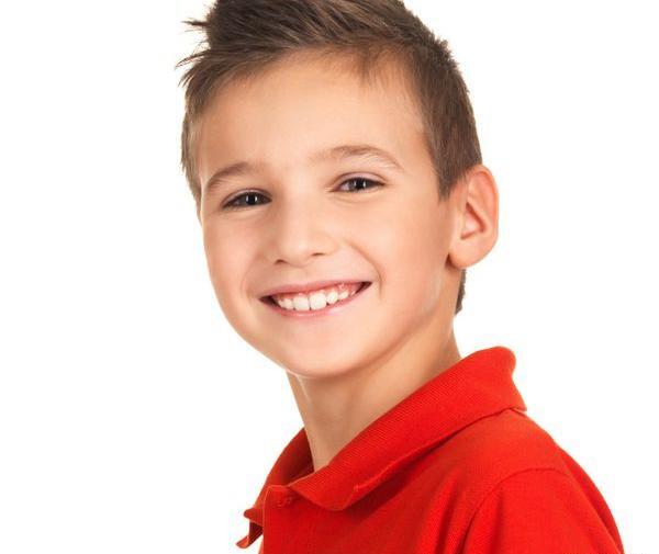 عکس لبخند زیبا پسرانه
