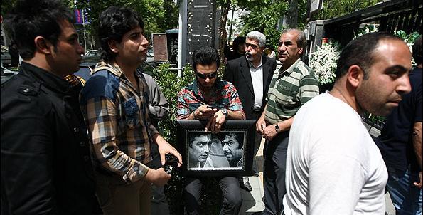 عکس نوشته از ایرج قادری