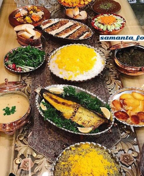 عکس غذا در ظروف یکبار مصرف