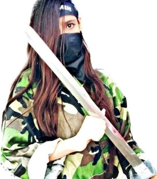 عکس پروف دختر جنگی
