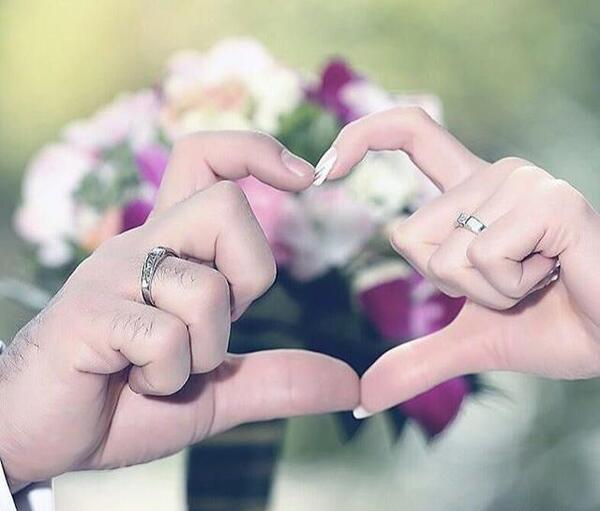 عکس پروفایل خوشحالی یعنی عروسی دختر داییت باشه