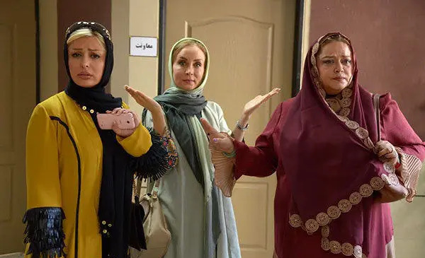 عکس نیوشا ضیغمی در هشتگ