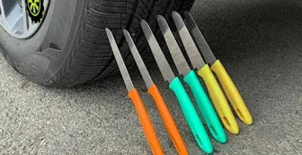 عکس چاقو چرخشی