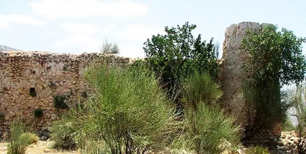 عکس کلبه وحشت در بندر انزلی