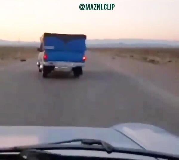 عکس نیسان آبی قشنگ