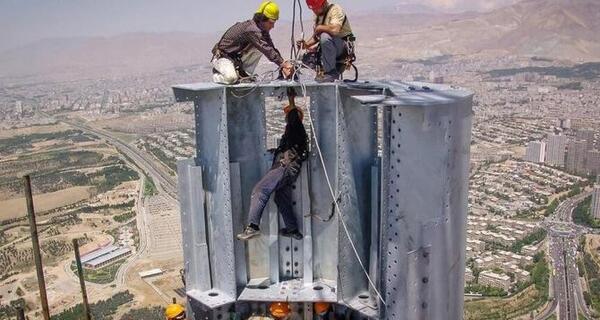 عکس برج میلاد ژاپن