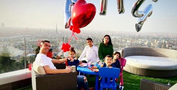 عکس نام همسر کریستین رونالدو
