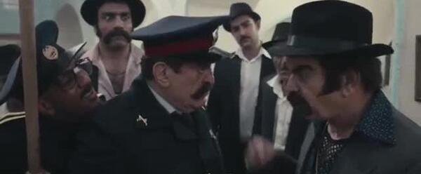عکس مینیون دندون طلا