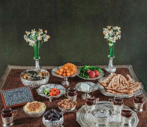 عکس سفره افطاری خونه علی دایی