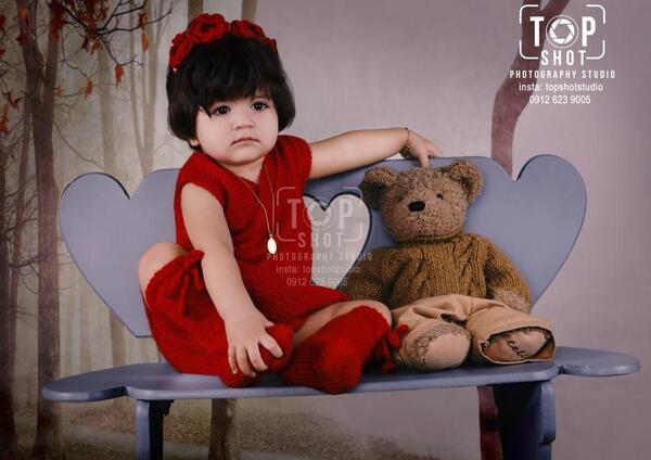 عکس آتلیه پاییزی کودک