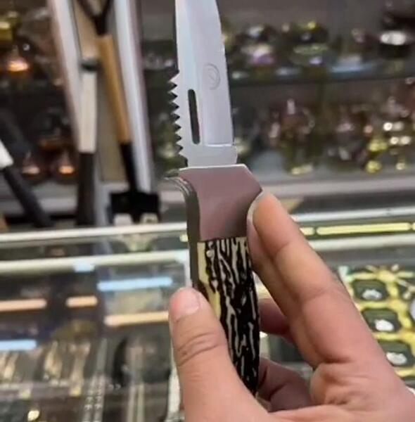 عکس چاقو تمساح