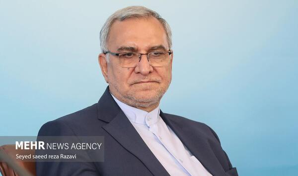 عکس مدیر بیمه سلامت