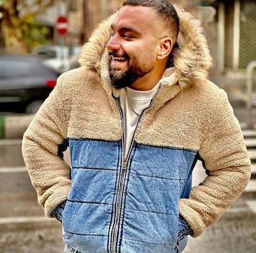 عکس کاپشن خزدار