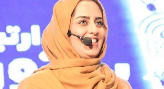 عکس مجری کام شیرین
