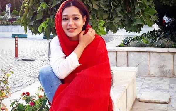 عکس ماشین سانیا سالاری