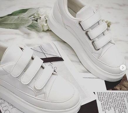 عکس کفش سفید