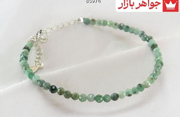 عکس زمرد قرمز