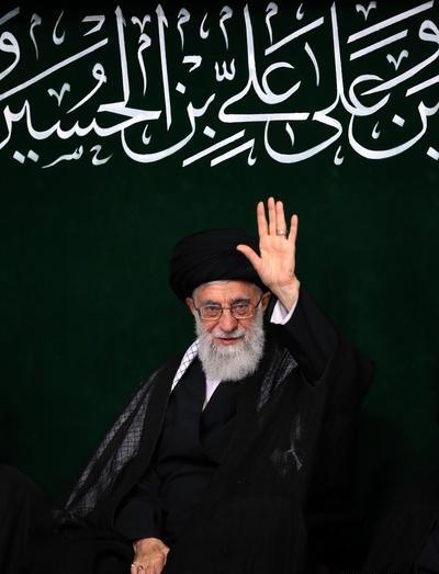 عکس رهبر محرم