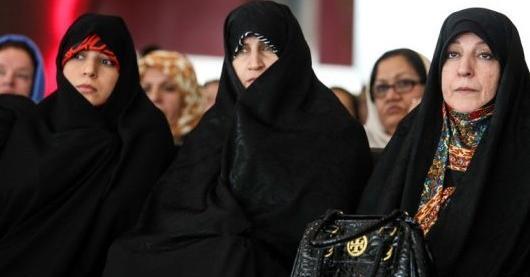 عکس همسر جدید آیت الله جنتی