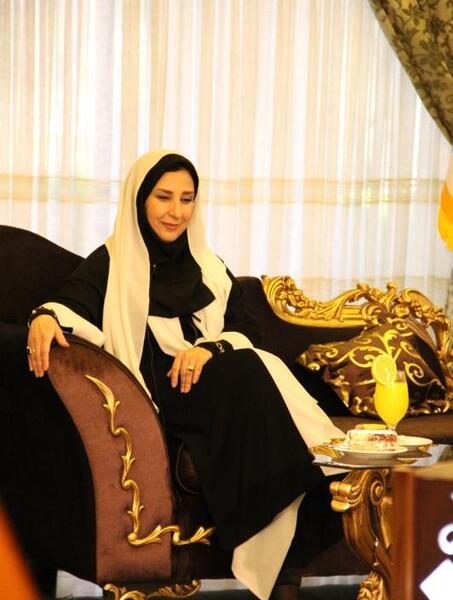 عکس پای رویا نونهالی