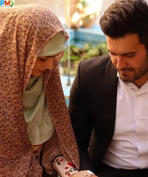 عکس مجری زن عطسه