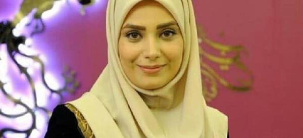 عکس مجری زن عطسه