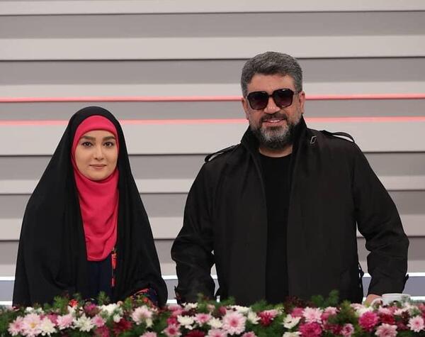 عکس مجری زن عطسه