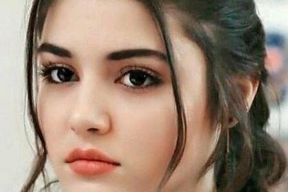 عکس هانده ارچل از نیم رخ