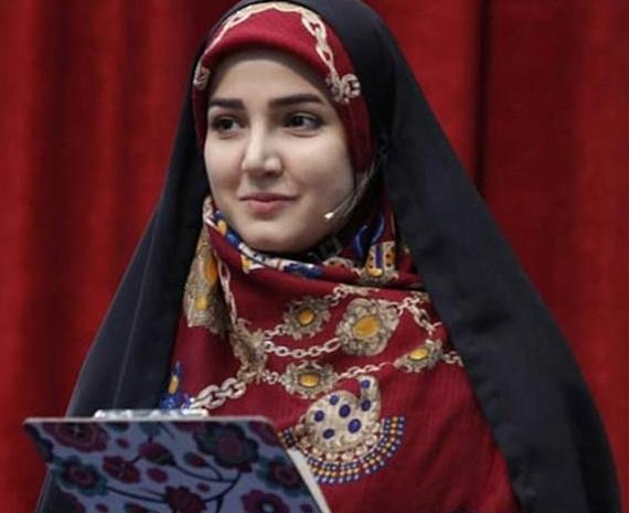عکس مجری چادری سلام صبح بخیر