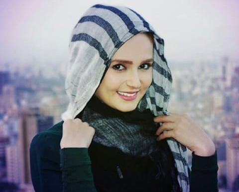 عکس مجری زن رنگین کمان