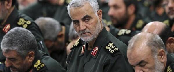عکس آقا و شهید سلیمانی