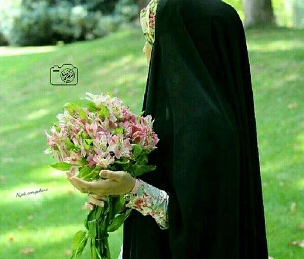 عکس دختر چادری در هیئت