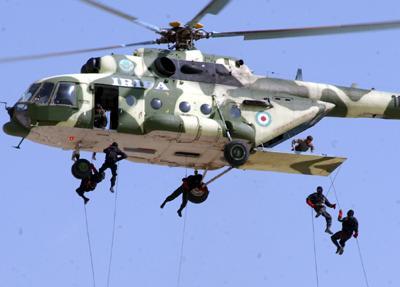 عکس رهبر نیروی انتظامی