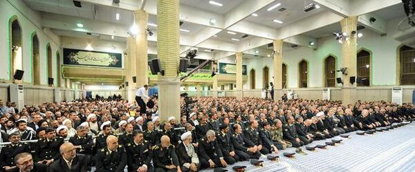 عکس رهبر نیروی انتظامی