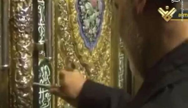 عکس حاج قاسم در حرم حضرت زینب