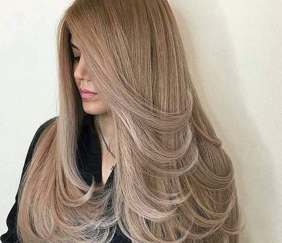 عکس رنگ مو دودی نسکافه ای