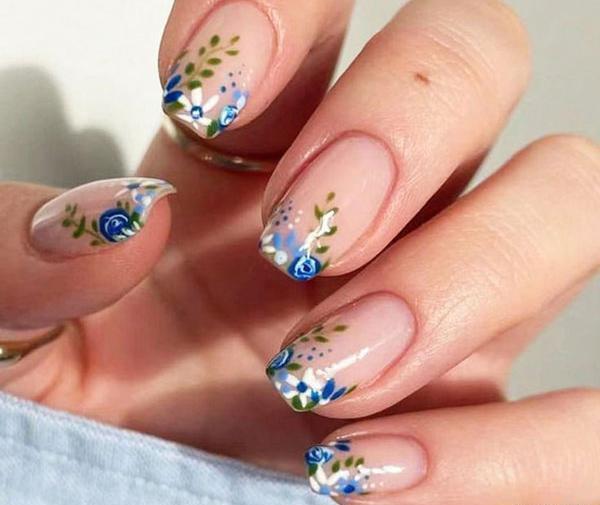 عکس طراحی ناخن لاکچری